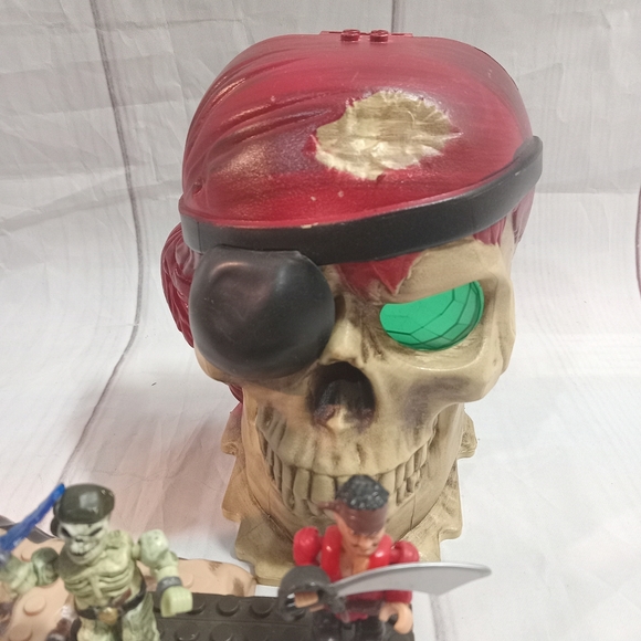 Mega blok Vintage Mega Bloks Pyrates Coffer Trap Incomplete - Picture 8 of 10